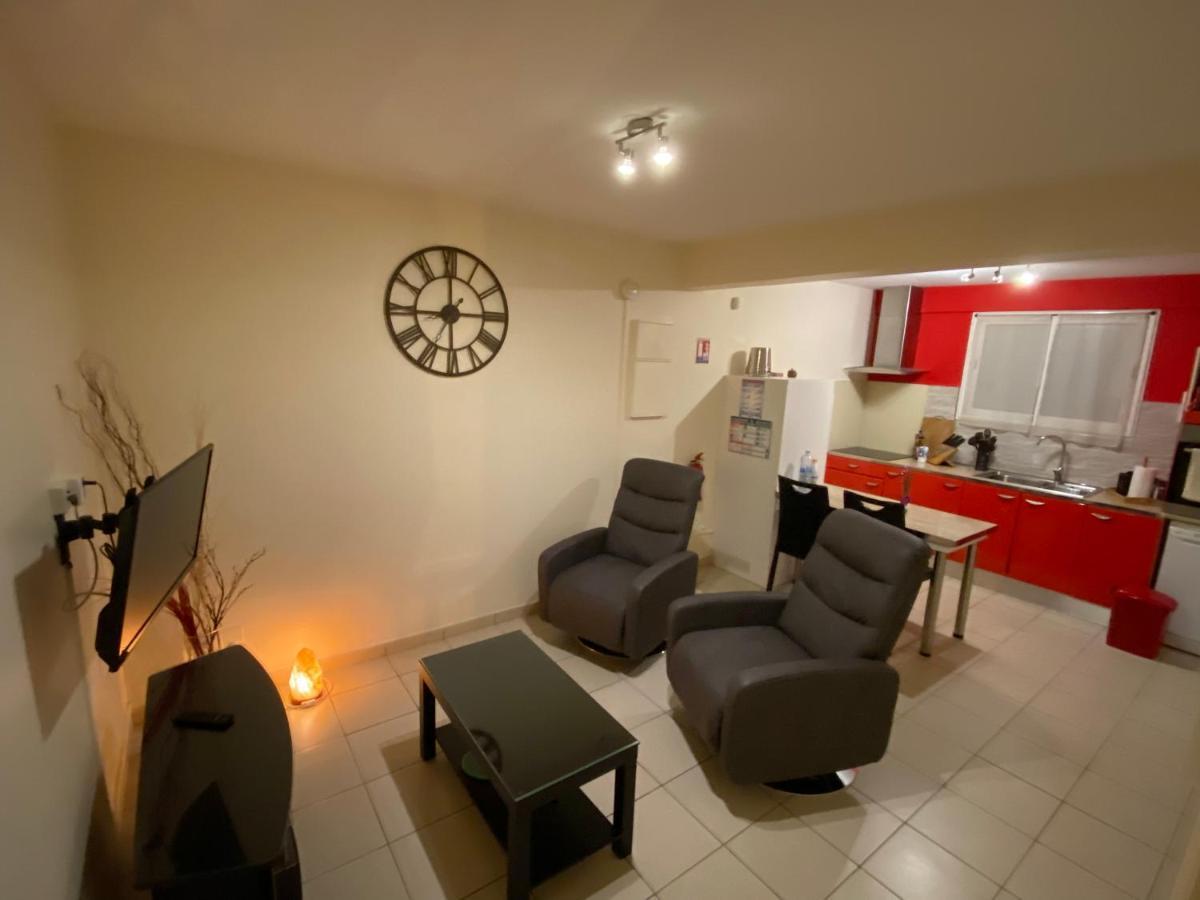 Locations Morne Aux Vents Apartment Fond Boucher Bagian luar foto