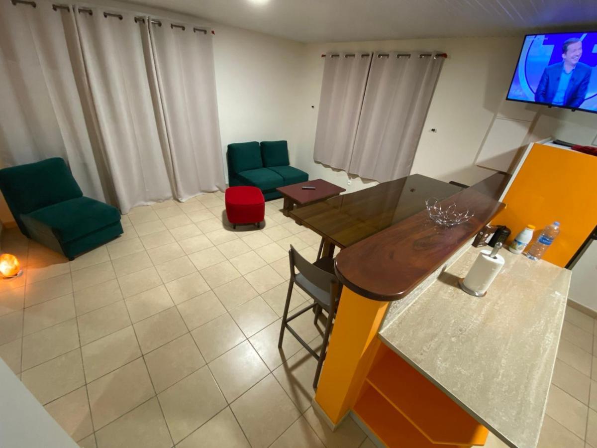 Locations Morne Aux Vents Apartment Fond Boucher Bagian luar foto